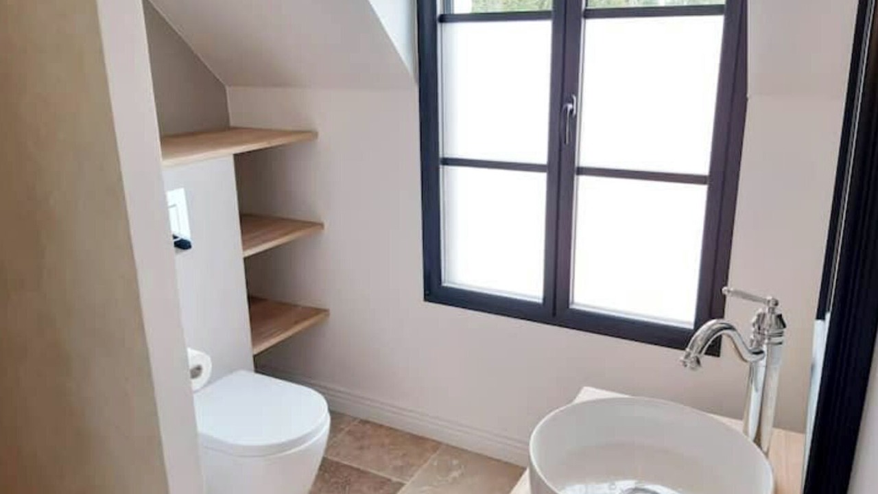 Photo of Bathroom in Saint-Hilaire-Saint-Mesmin