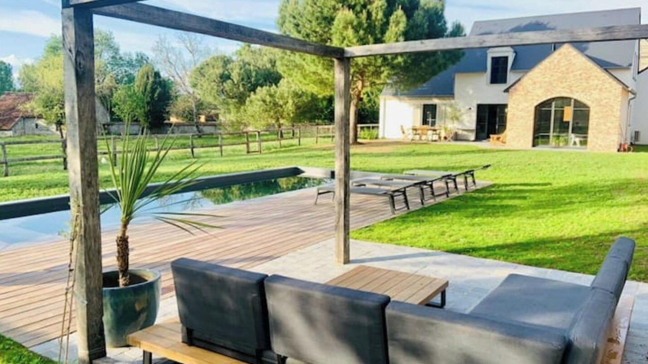Photo of Patio Balcony in Saint-Hilaire-Saint-Mesmin