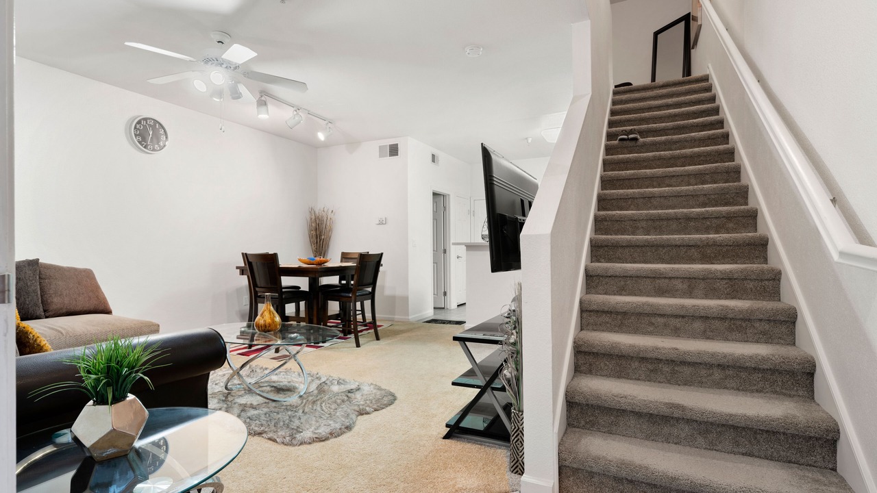 Photo of Livingroom in North Natomas
