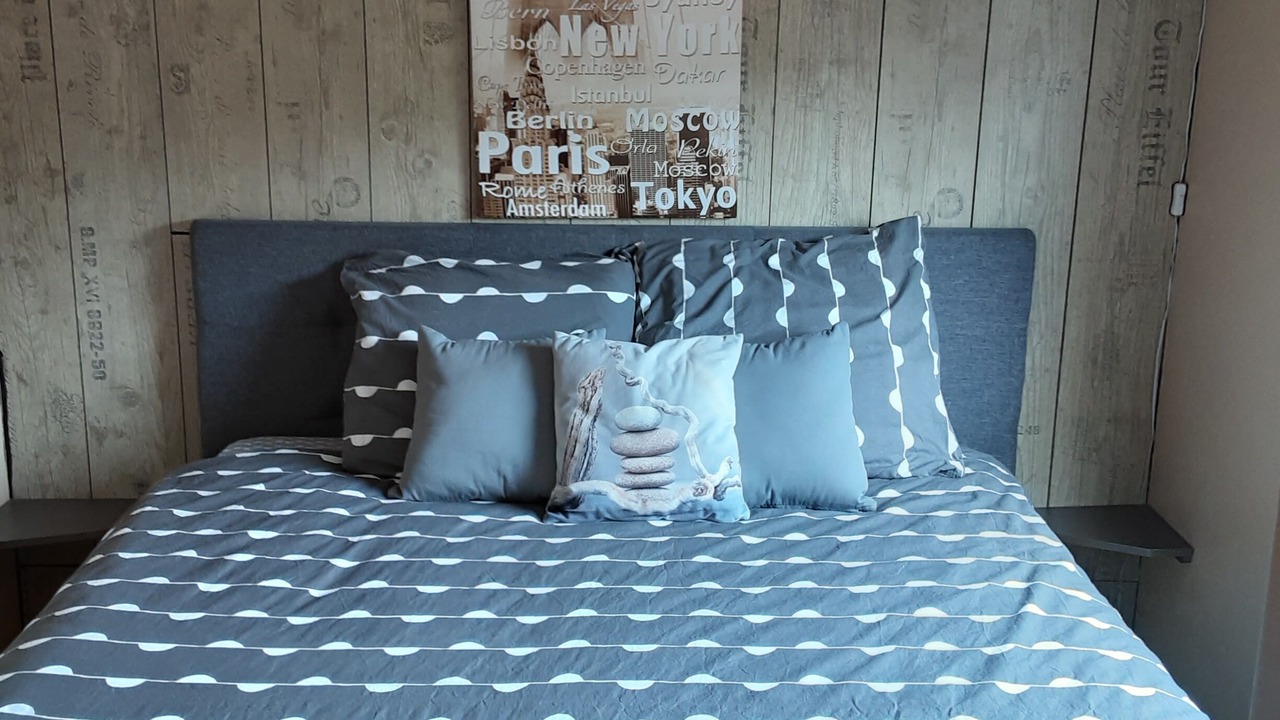 Photo of Bedroom in Saint-Lunaire