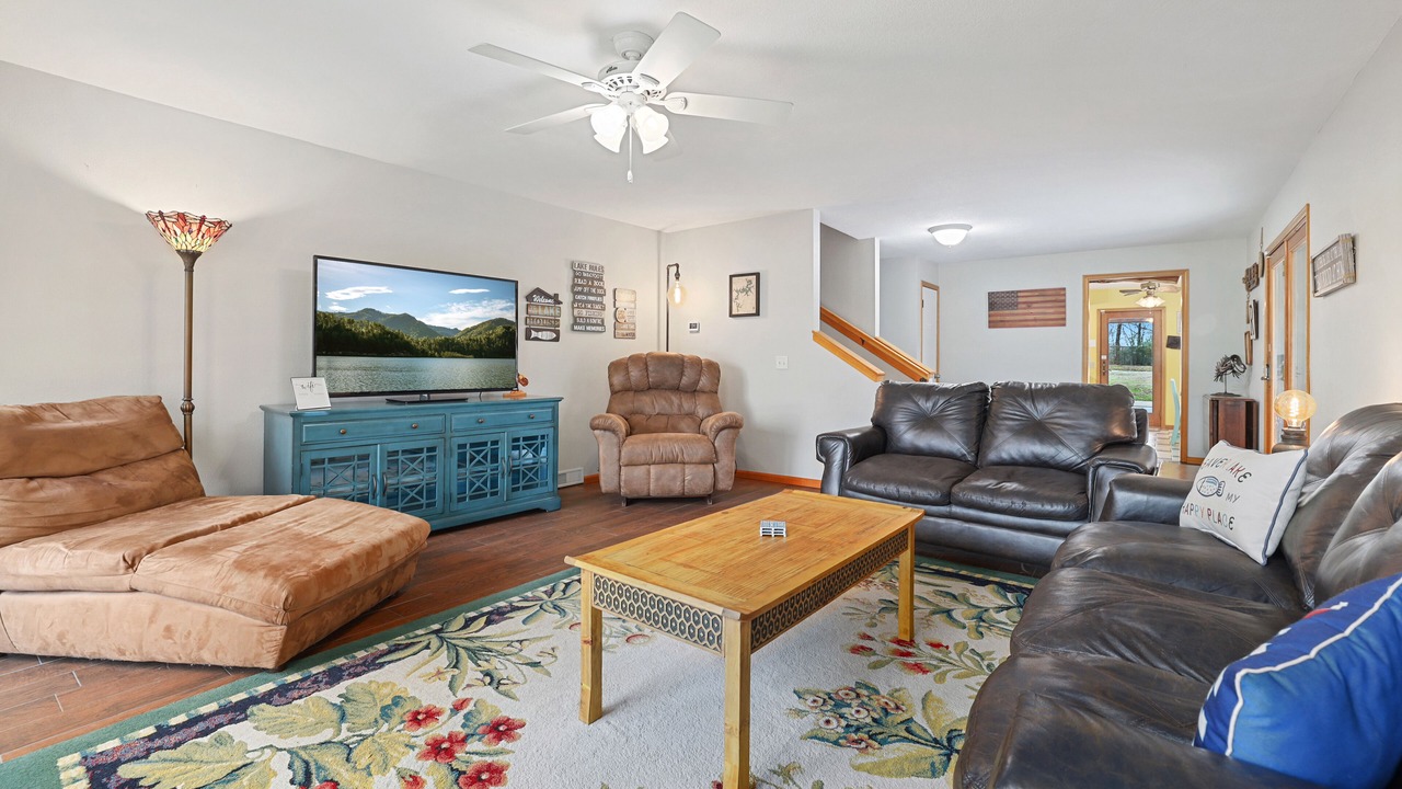 Photo of Livingroom in Springdale
