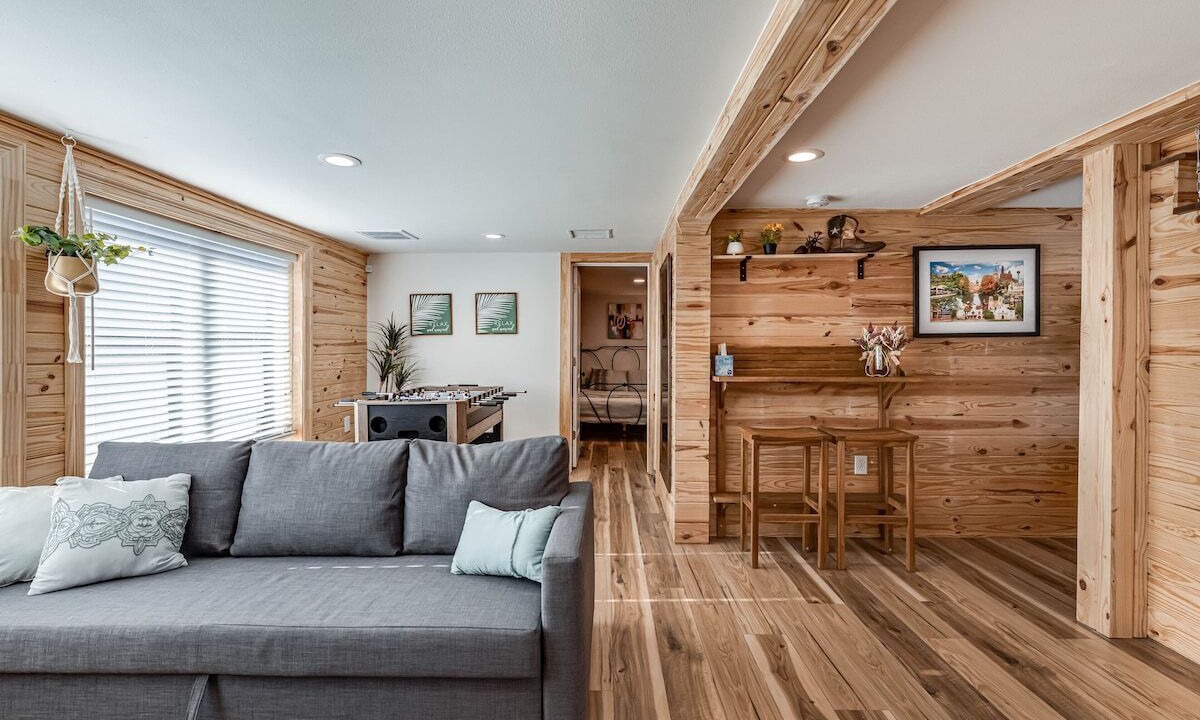 Photo of Others in Tobin Hill