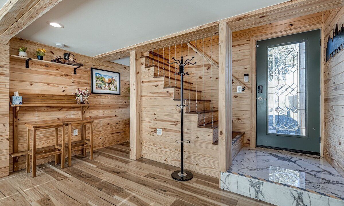 Photo of Others in Tobin Hill