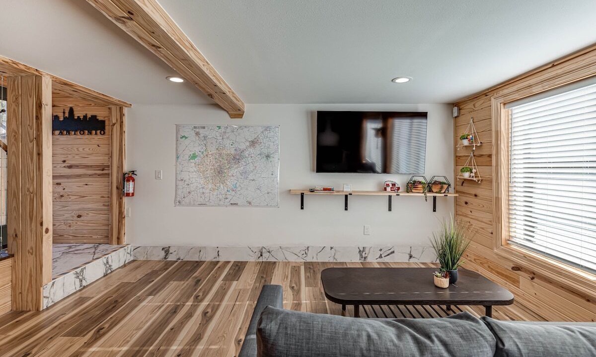 Photo of Bedroom in Tobin Hill