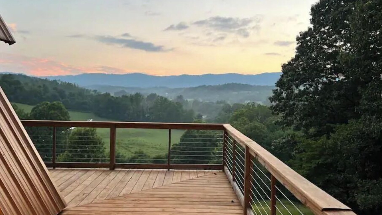 Photo of Patio Balcony in Smith River