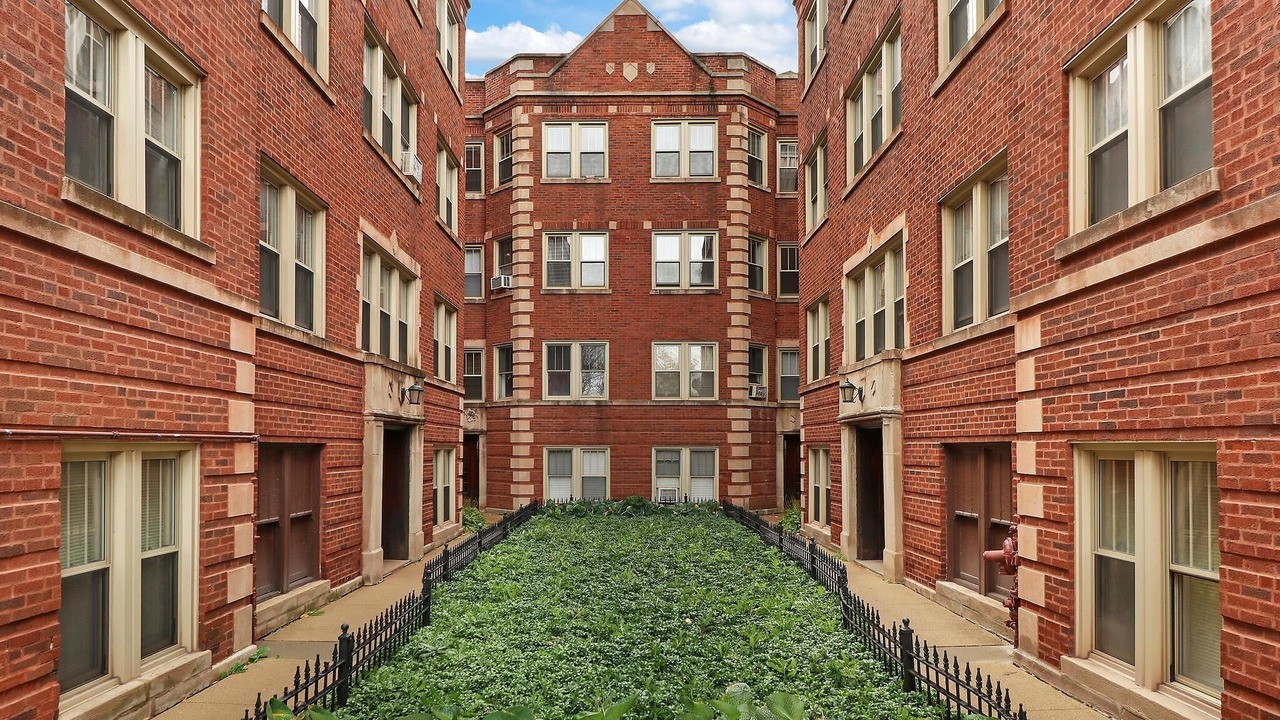 Photo of Outdoor in Chicago