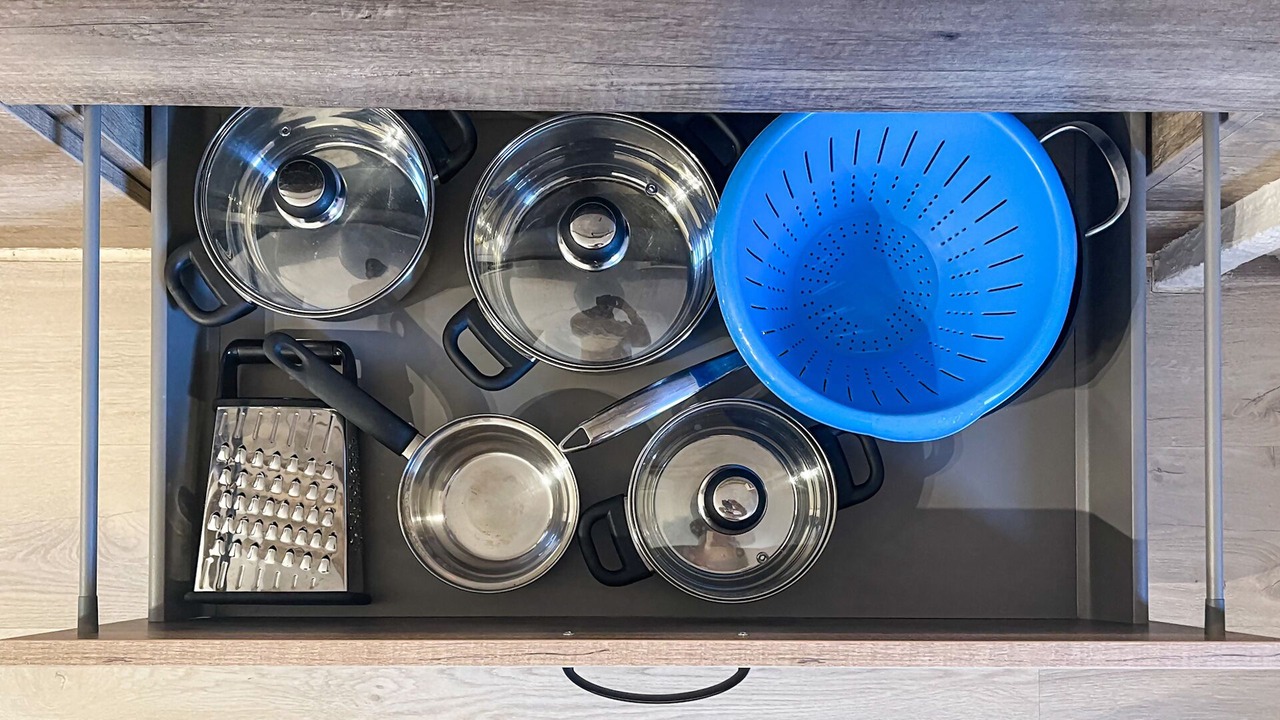 Photo of Others in Enveitg