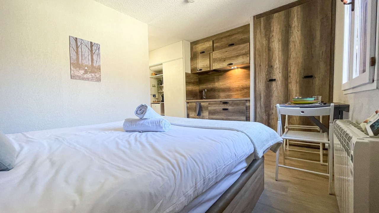 Photo of Bedroom in Enveitg