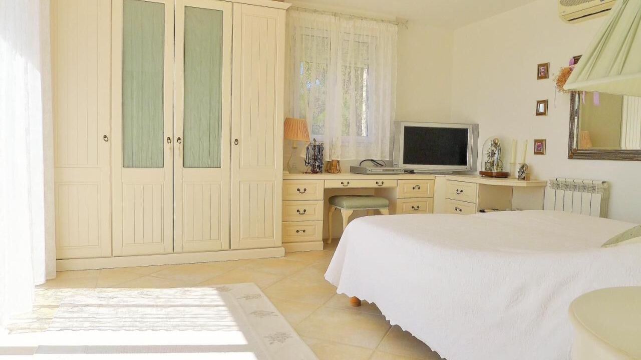 Photo of Bedroom in Les Issambres