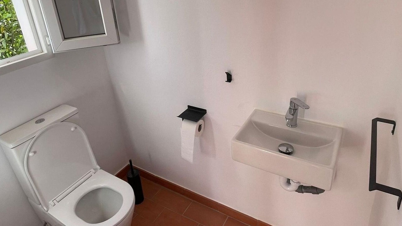 Photo of Bathroom in Colera