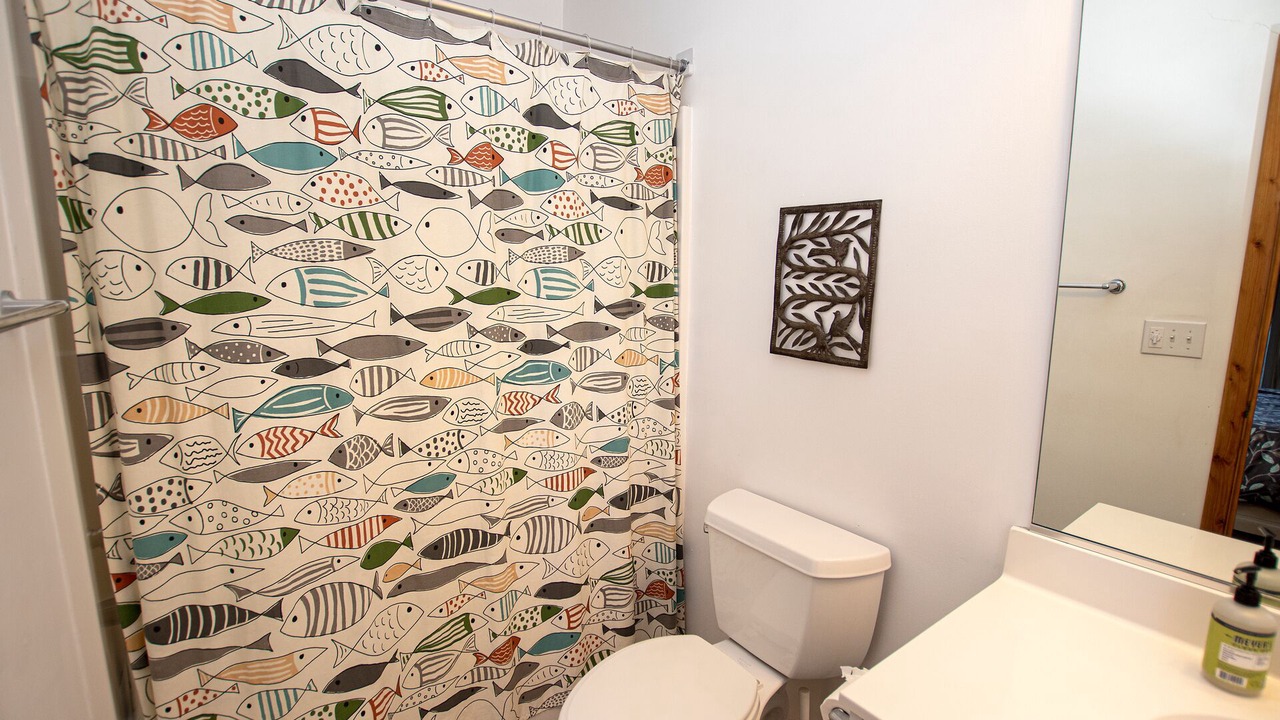 Photo of Bathroom in Waves