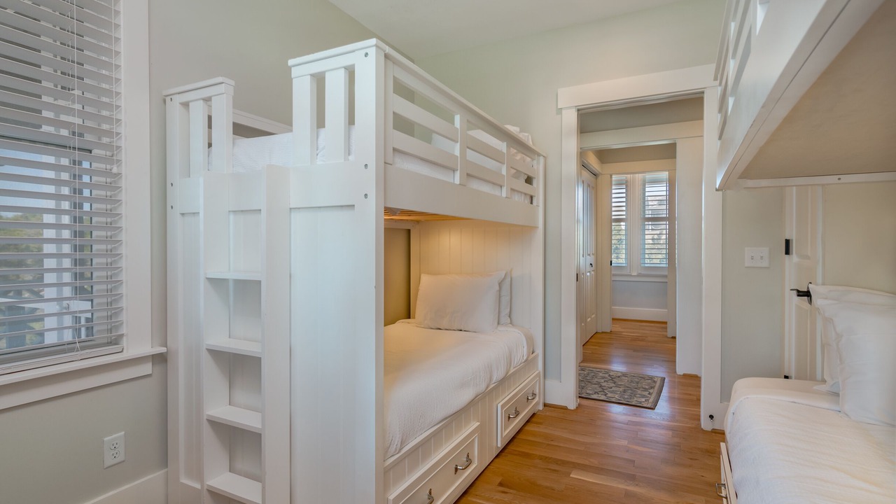 Photo of Bedroom in South Beach