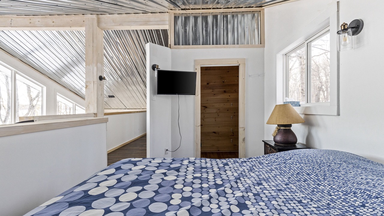 Photo of Bedroom in Laird