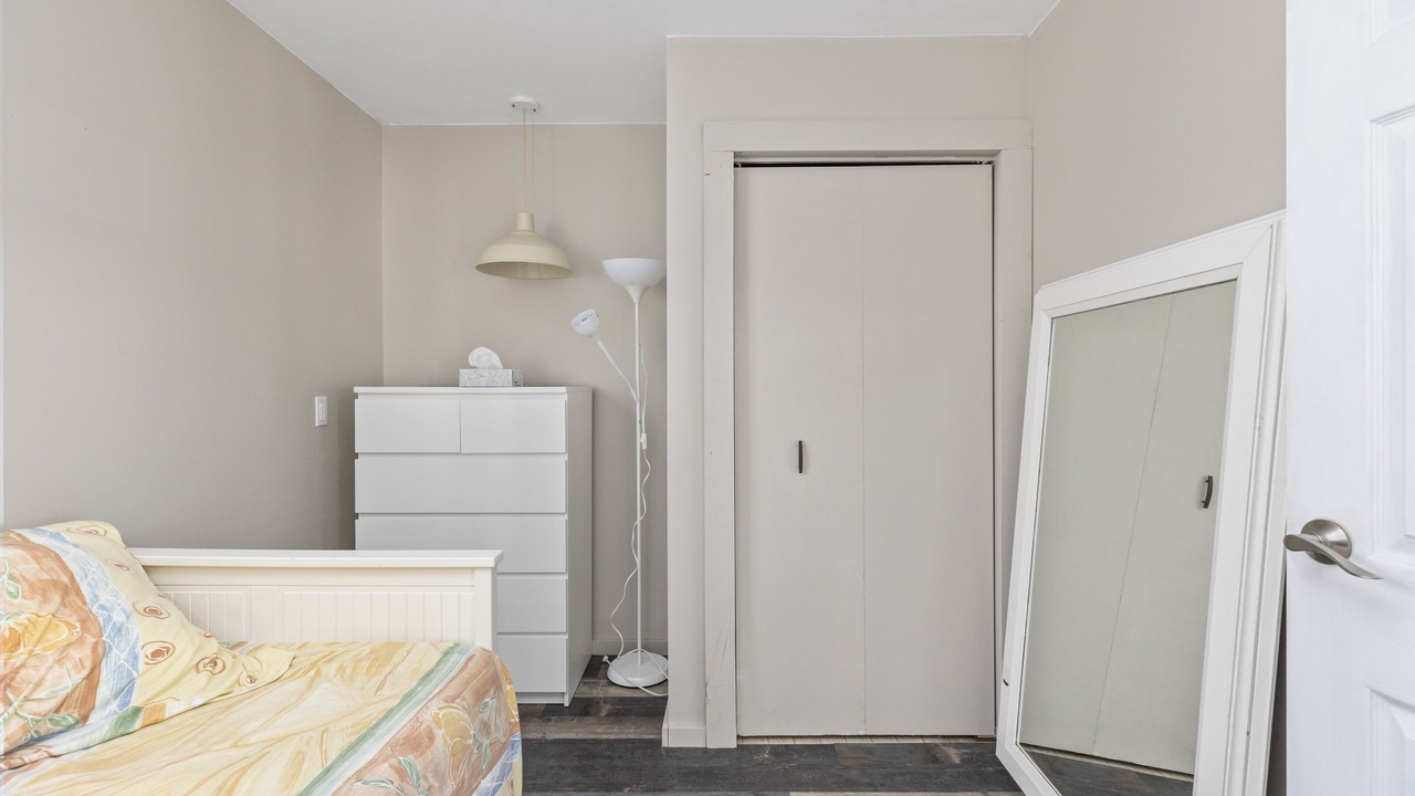 Photo of Bedroom in Laird