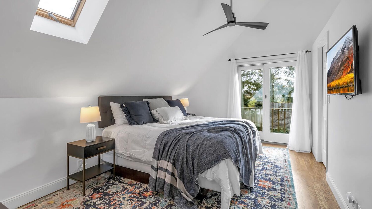Photo of Bedroom in Olcott