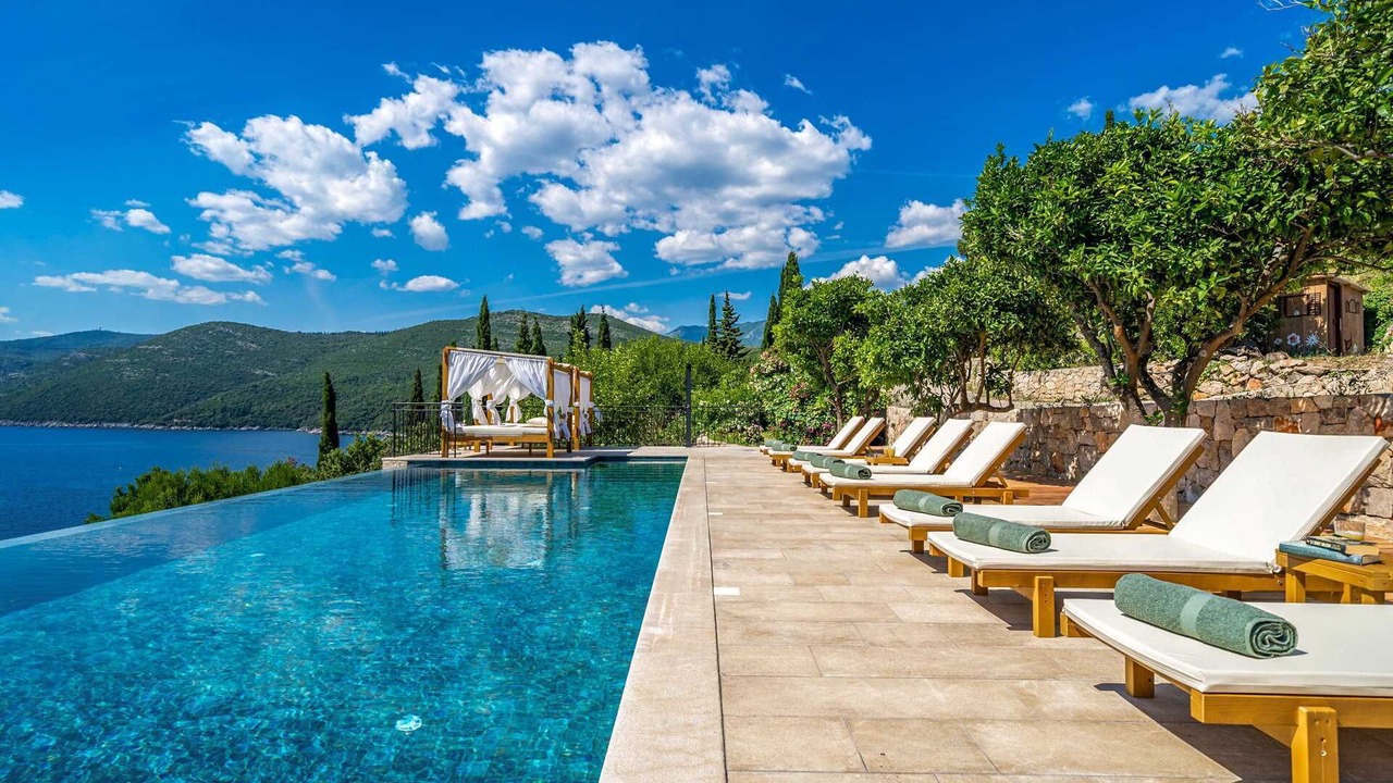Photo of Outdoor in Molunat