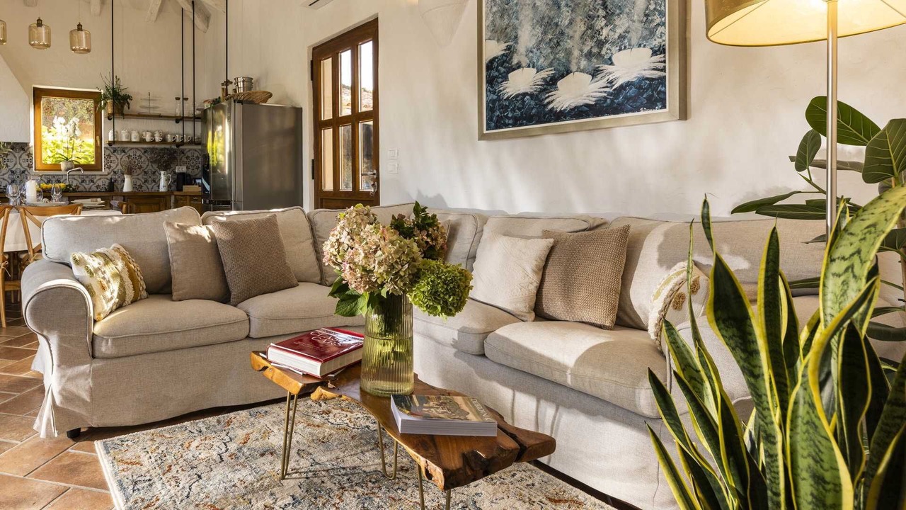 Photo of Livingroom in Molunat