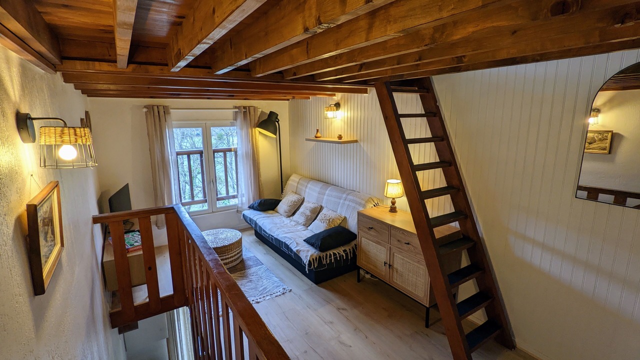 Photo of Livingroom in Campan