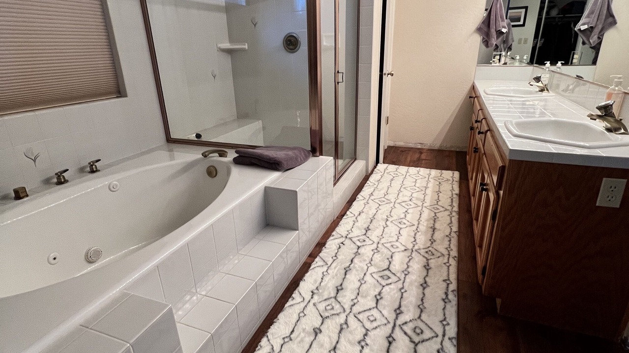 Photo of Others in Sierra Cedars