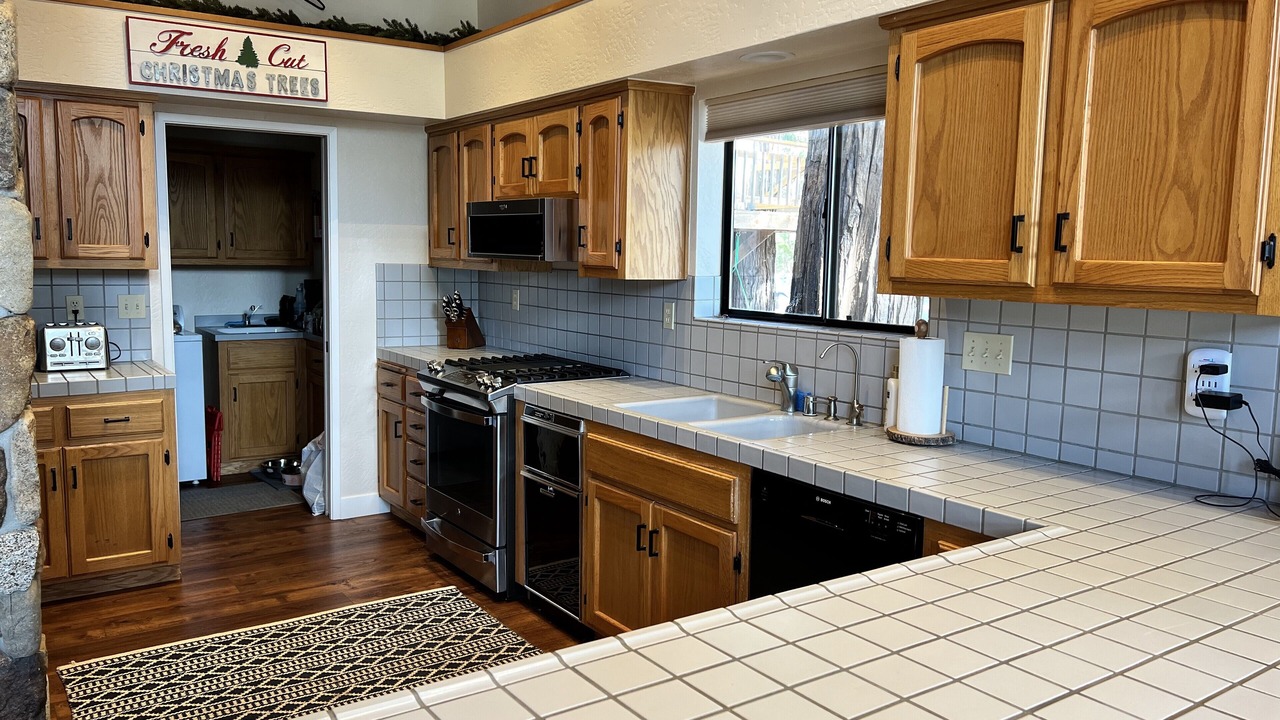 Photo of Others in Sierra Cedars