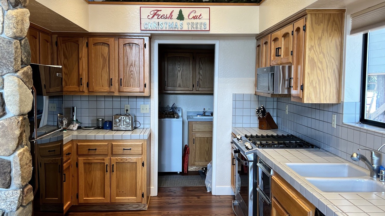 Photo of Others in Sierra Cedars