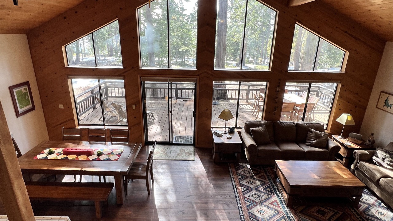 Photo of Livingroom in Sierra Cedars