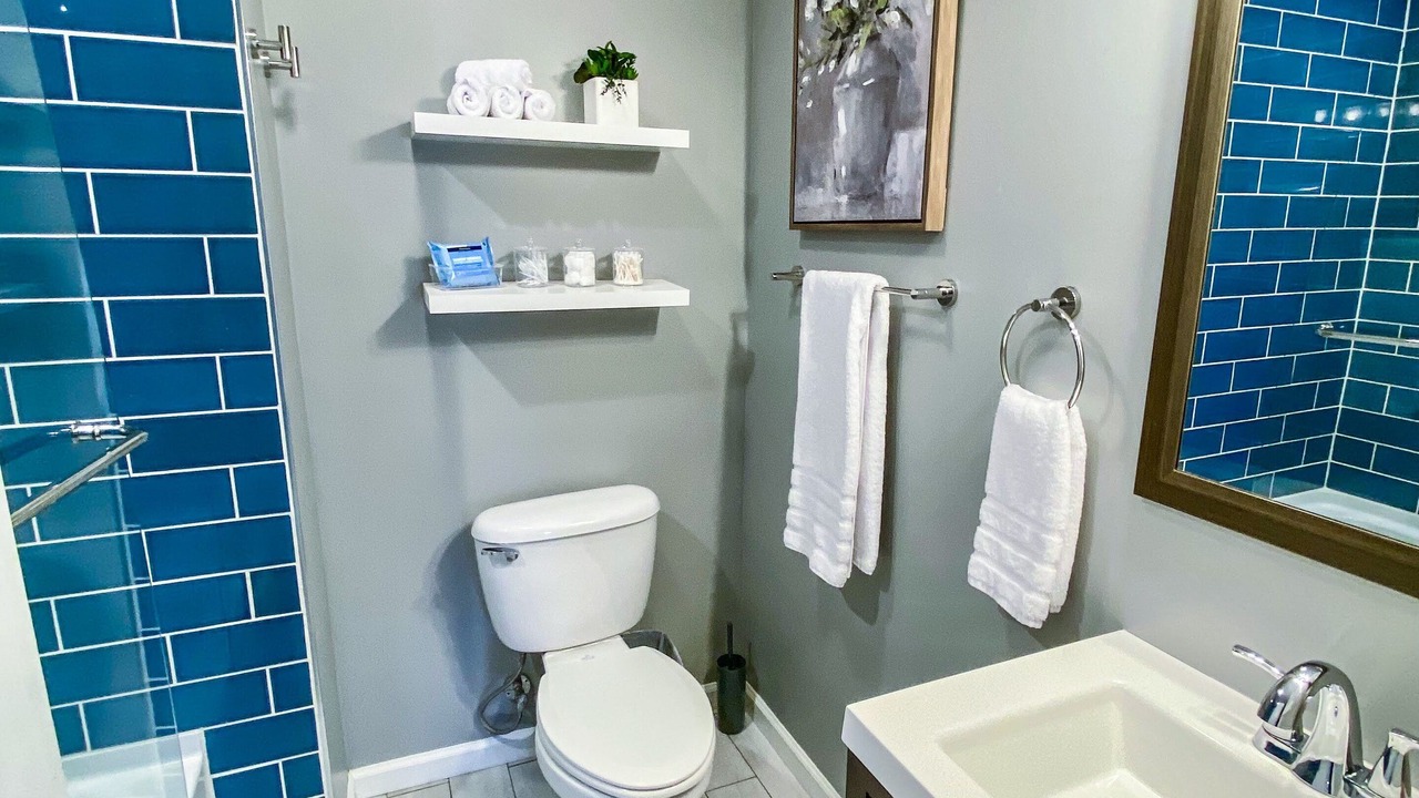 Photo of Bathroom in Canyon