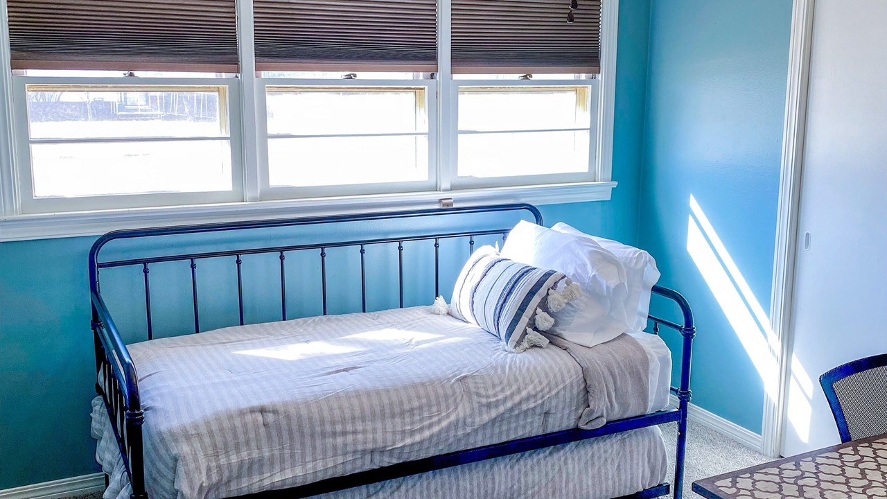 Photo of Bedroom in Canyon