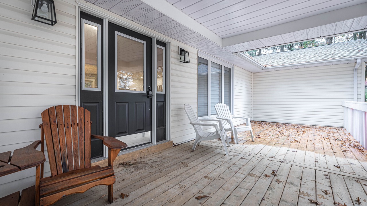 Photo of Patio Balcony in Grand Bend