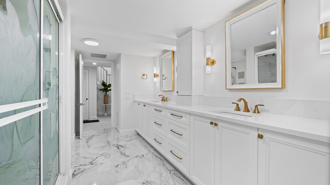 Photo of Bathroom in Longboat Key