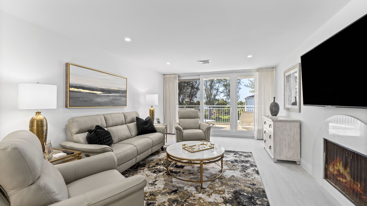 Photo of Bedroom in Longboat Key