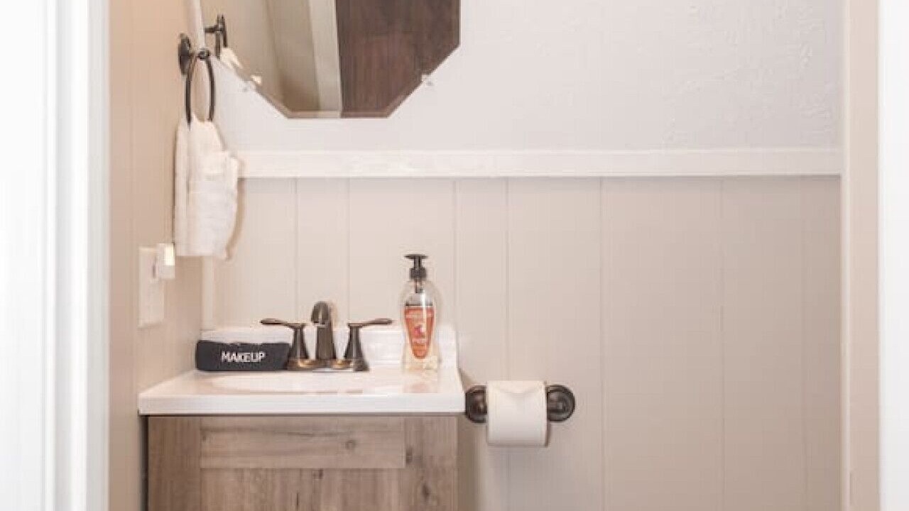 Photo of Bathroom in Lampe