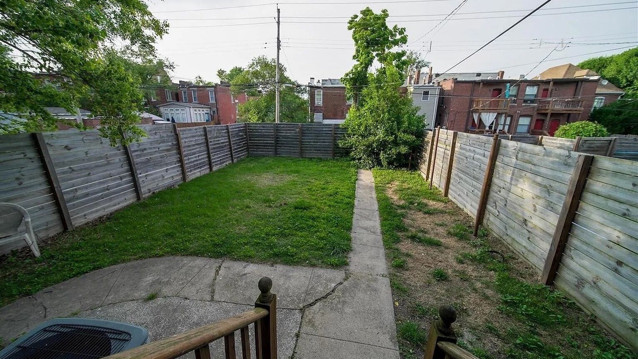 Photo of Others in Shaw