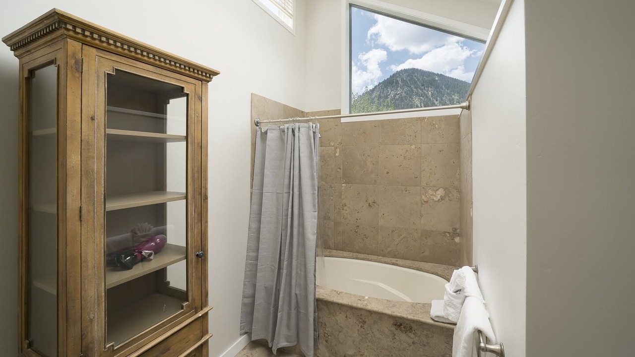 Photo of Bathroom in Arrowbear Lake