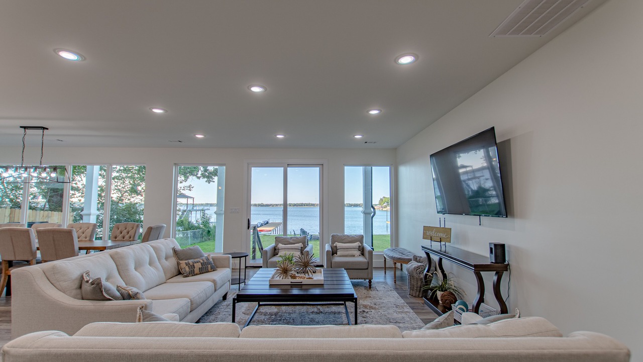Photo of Livingroom in Carolyn Estates
