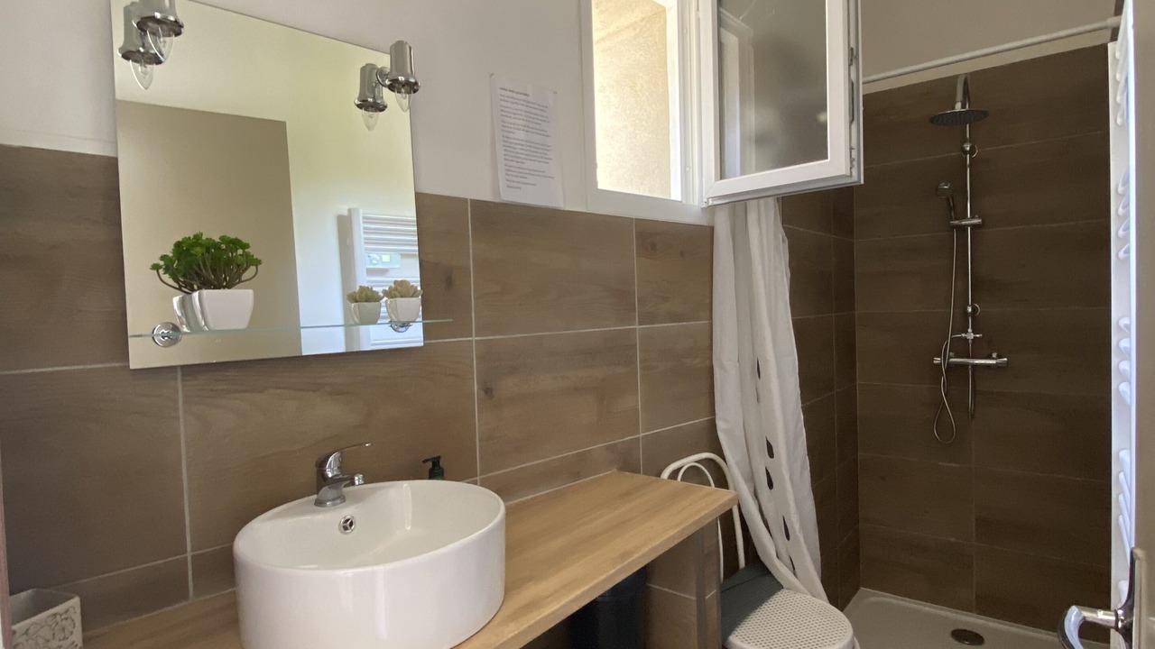 Photo of Bathroom in Orgnac-l'Aven