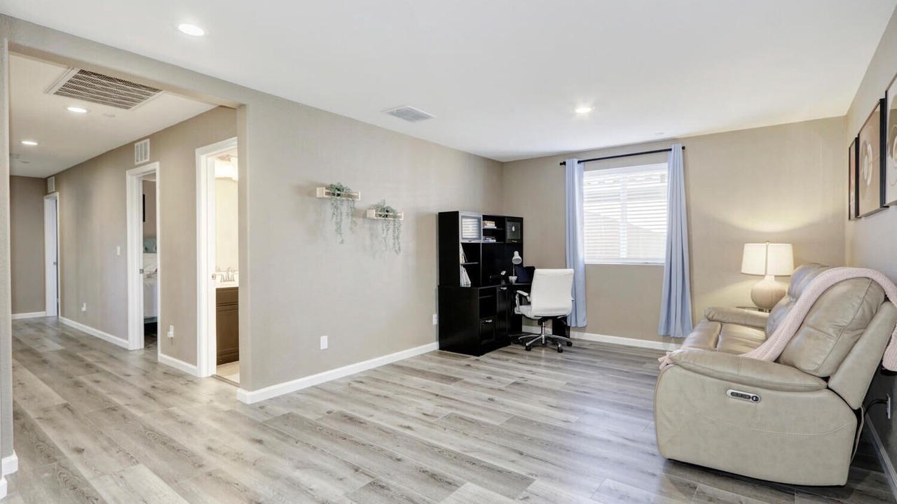 Photo of Others in Elk Grove