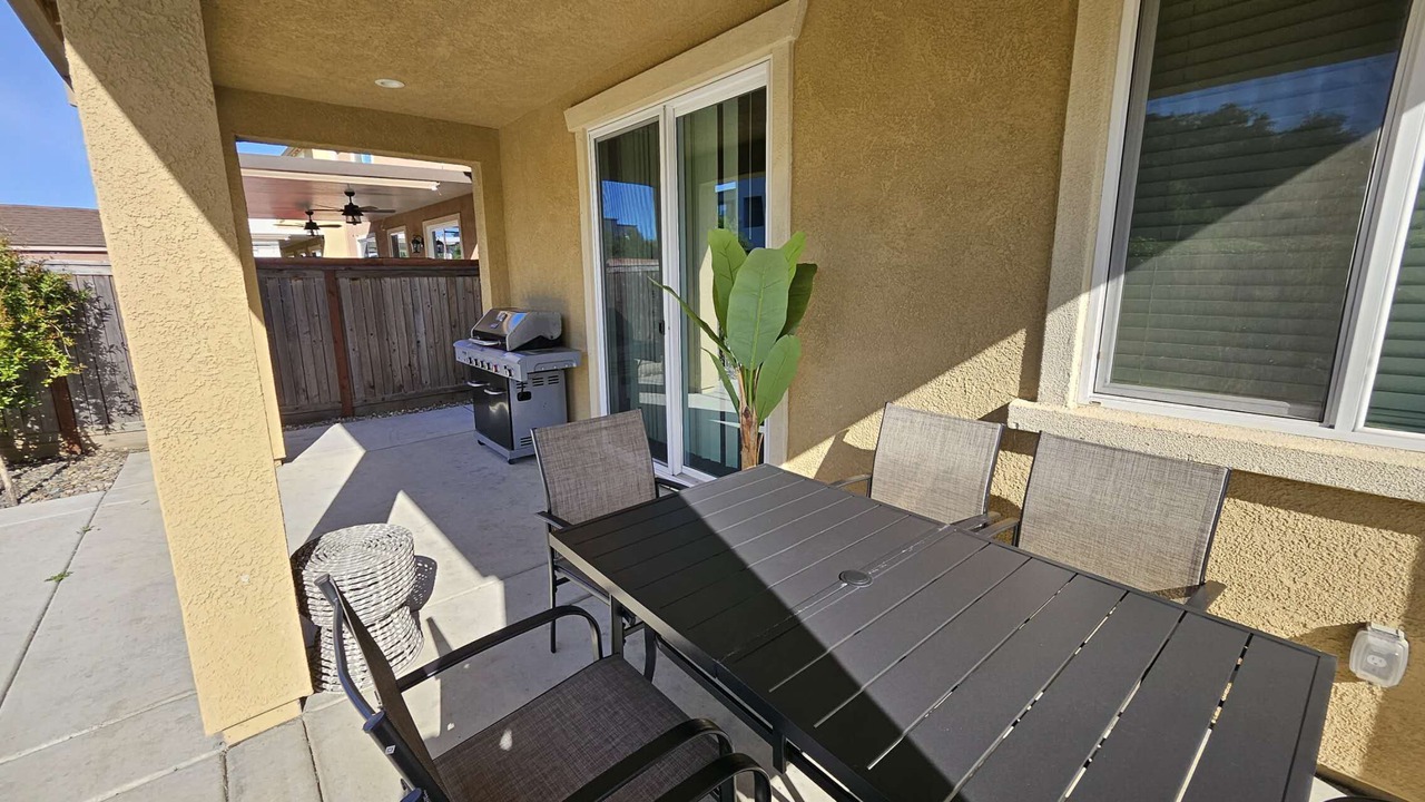 Photo of Outdoor in Elk Grove