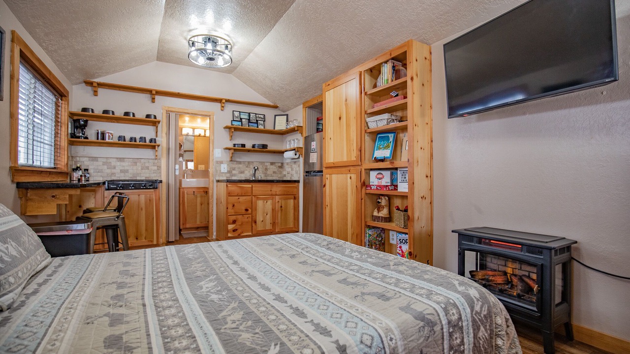 Photo of Bedroom in Cloudcroft