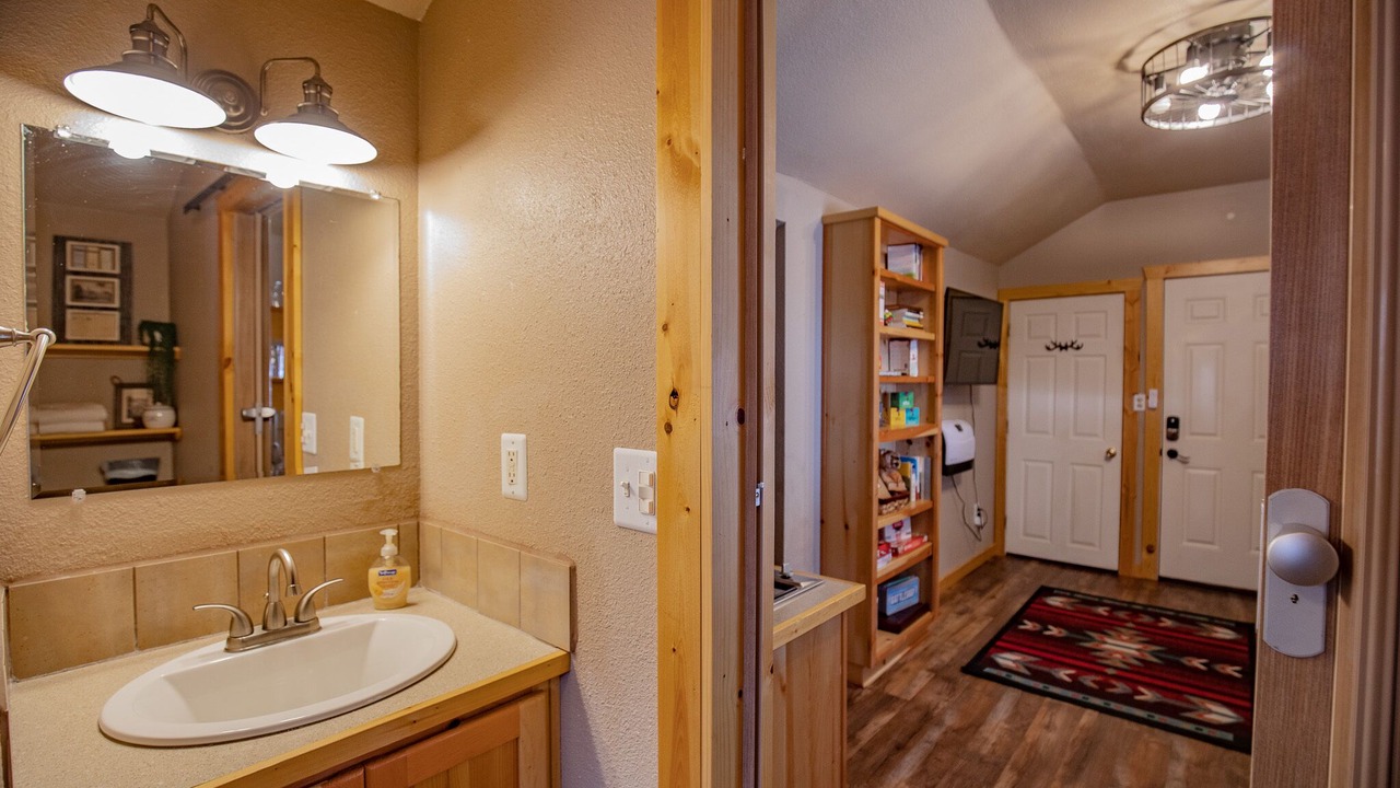 Photo of Bathroom in Cloudcroft