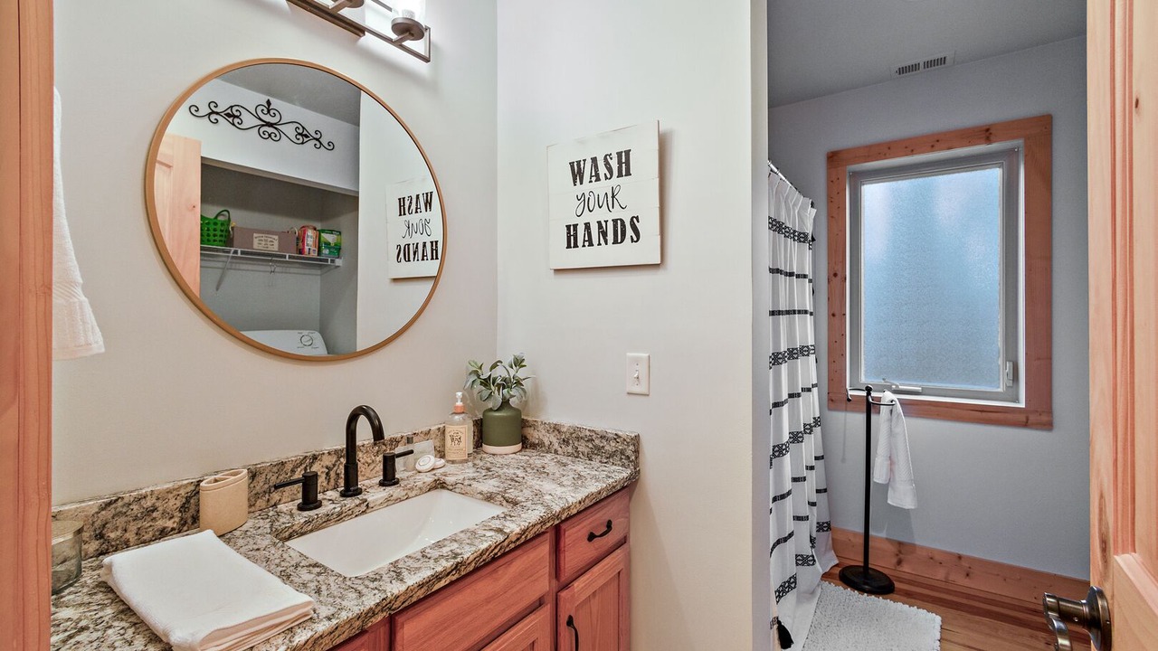 Photo of Bathroom in Charter Hills