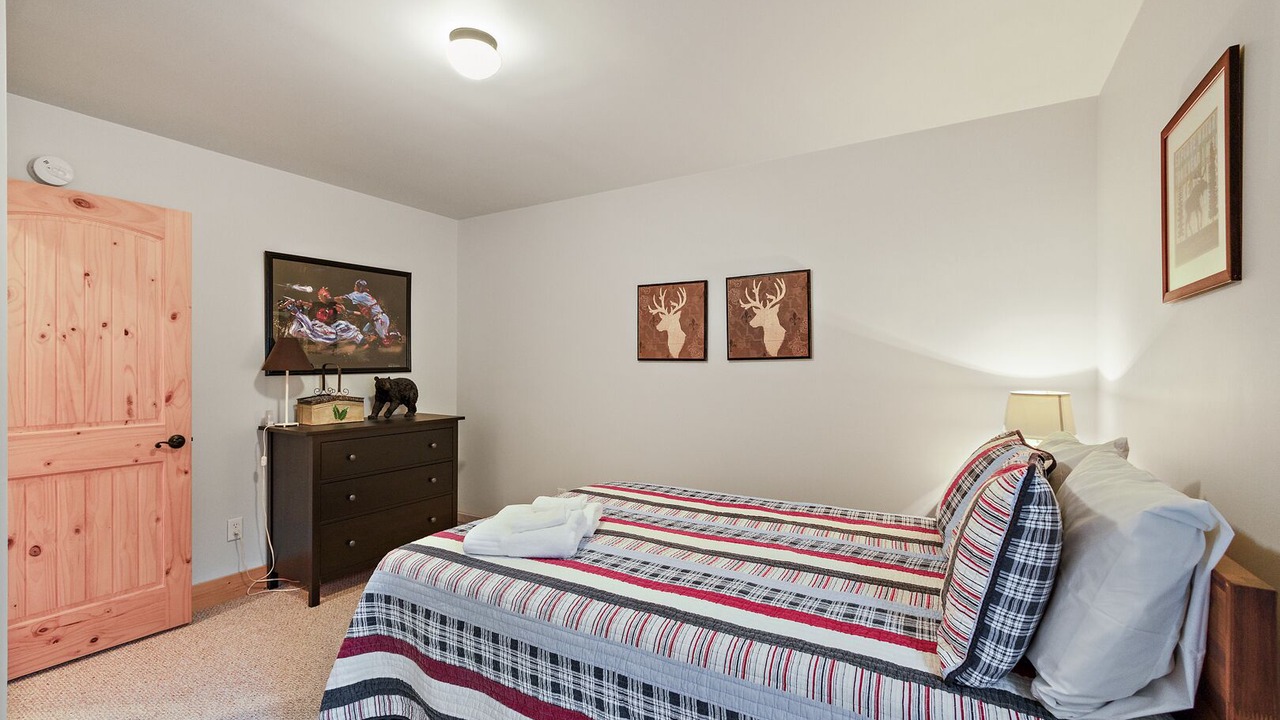 Photo of Bedroom in Charter Hills