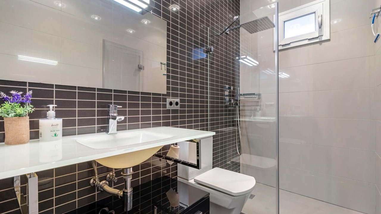 Photo of Bathroom in Montblanc