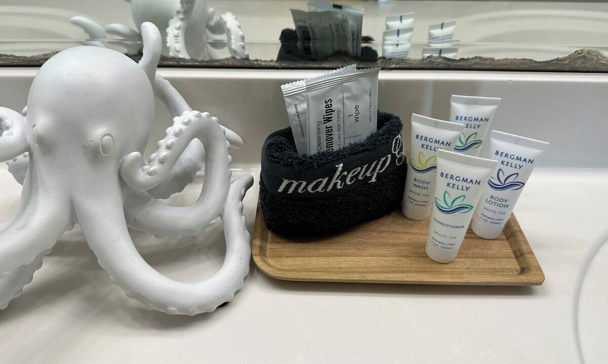 Photo of Bathroom in Red Fish Cove
