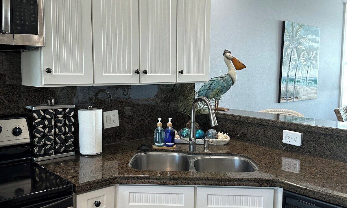 Photo of Kitchen in Red Fish Cove