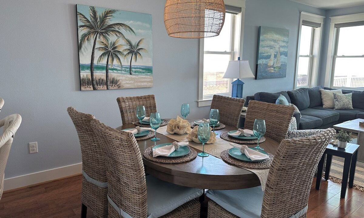Photo of Patio Balcony in Red Fish Cove