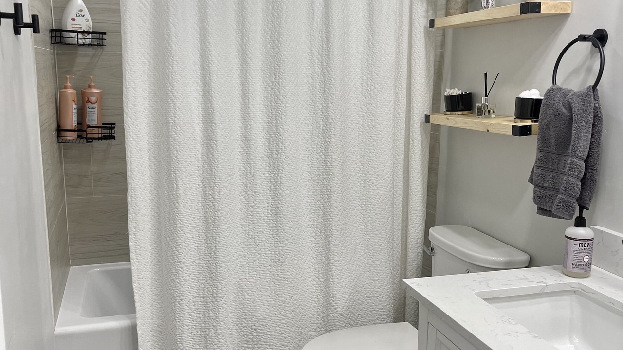 Photo of Bathroom in Longtown