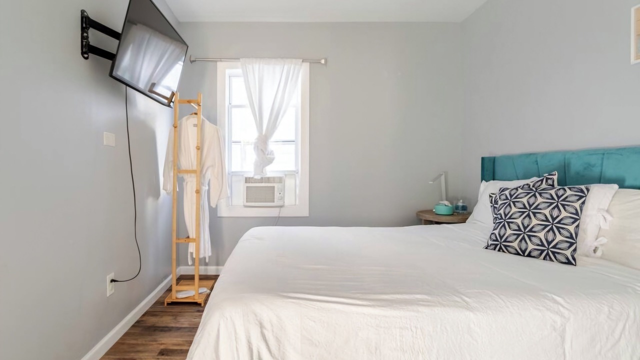 Photo of Bedroom in Asbury Park