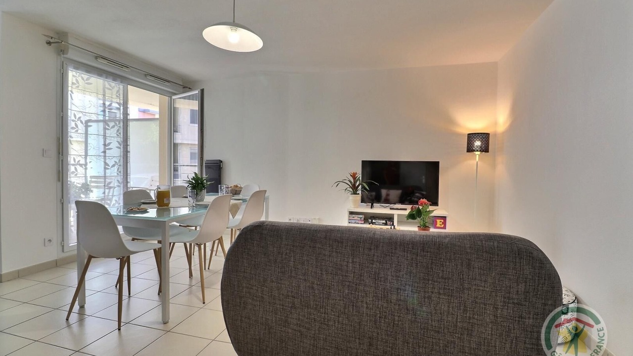 Photo of Livingroom in Cesson-Sevigne