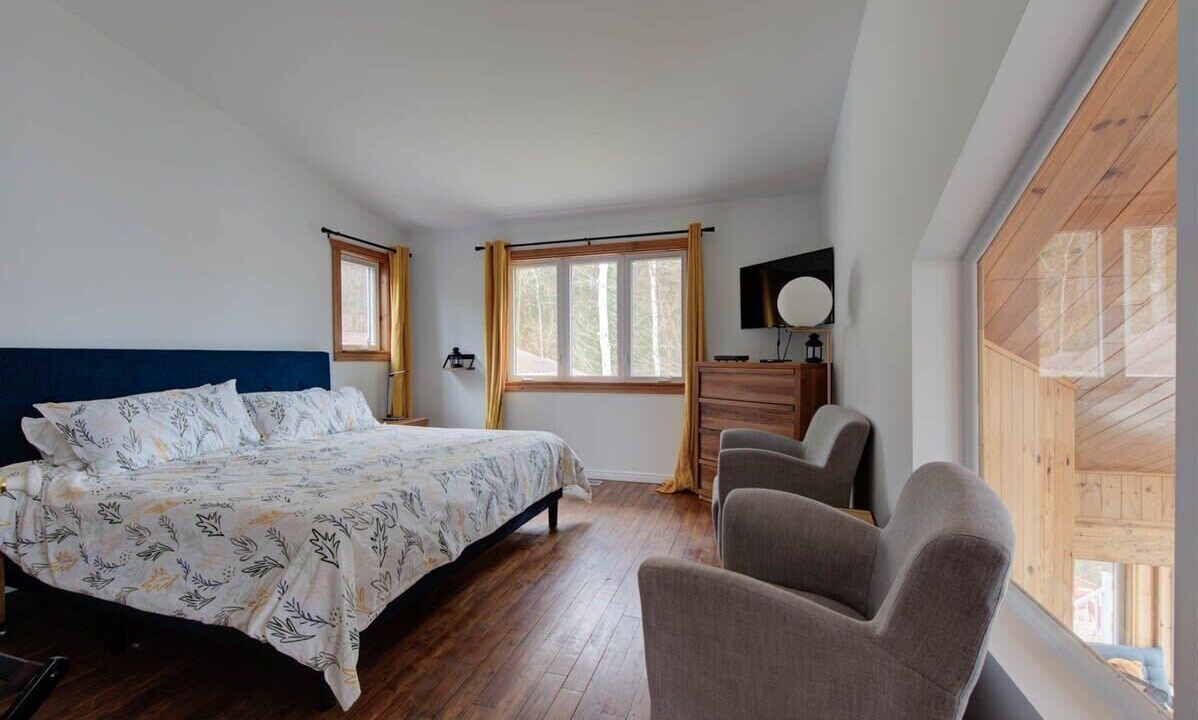Photo of Bedroom in Lac-aux-Sables